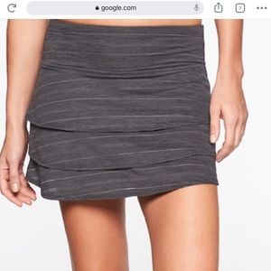 Athleta Swagger Skort Small